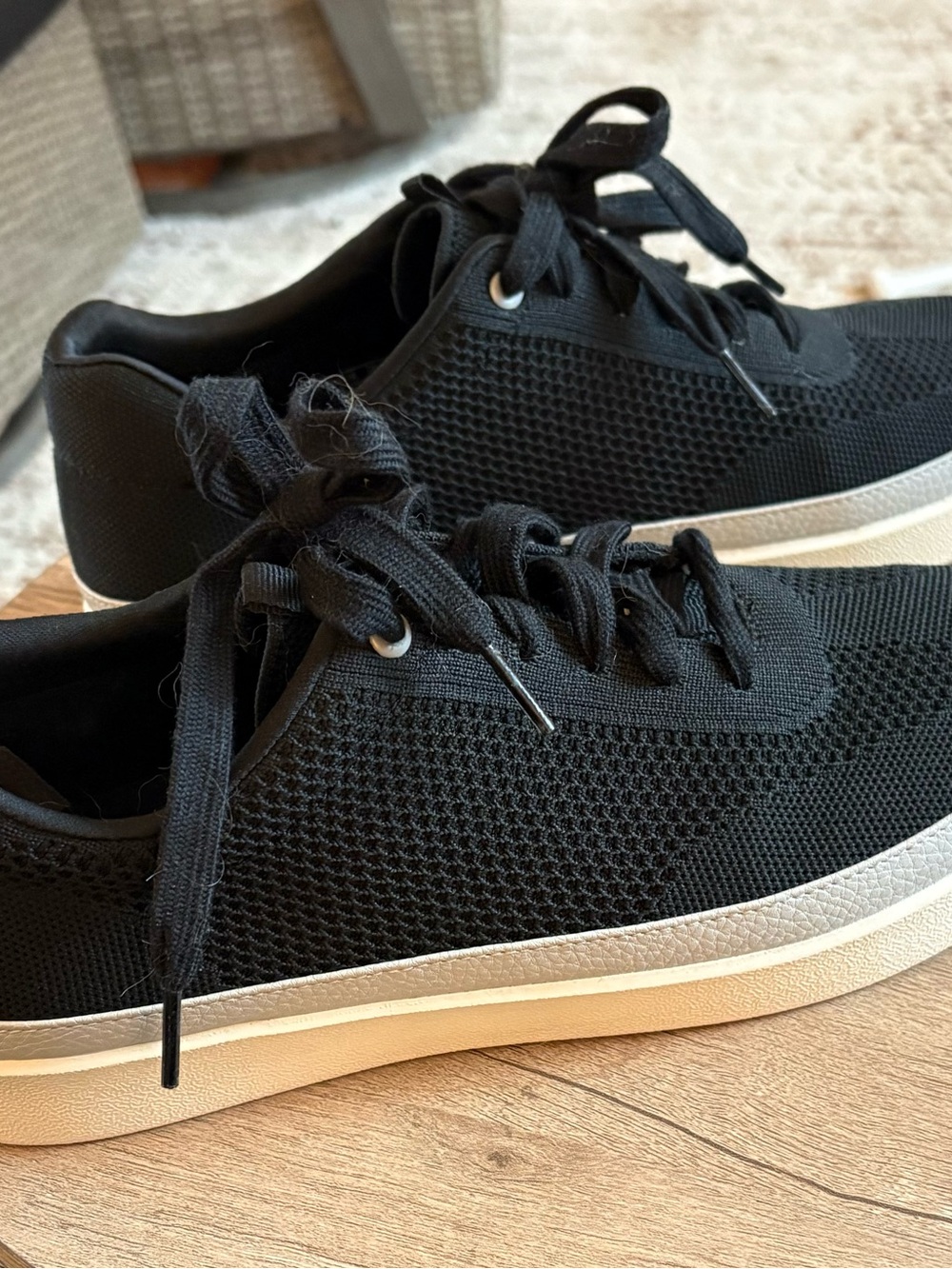Vionic Galia women’s Knit Lace-Up Sneakers